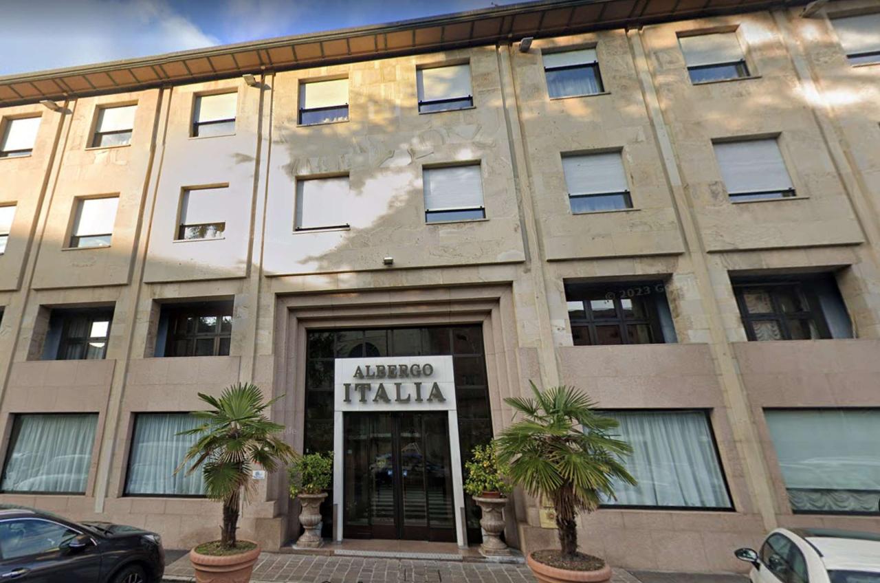 Albergo in , Novara - Foto 1