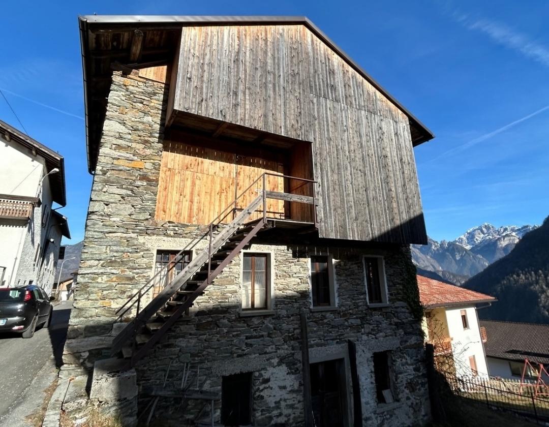 Casale in vendita a Rivamonte Agordino