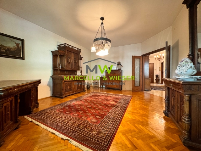 main gallery real estate image