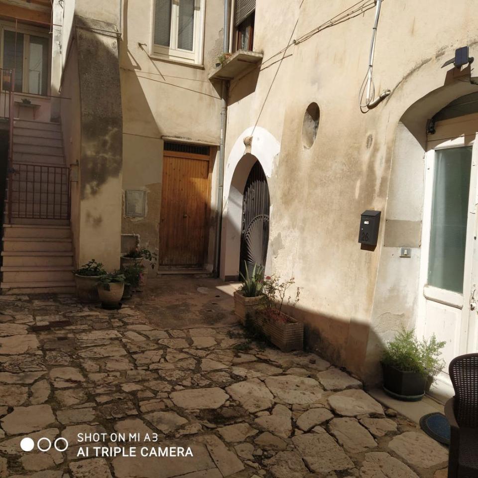 Magazzino in Vico Persichillo Snc, Campobasso, {3} - Foto 2