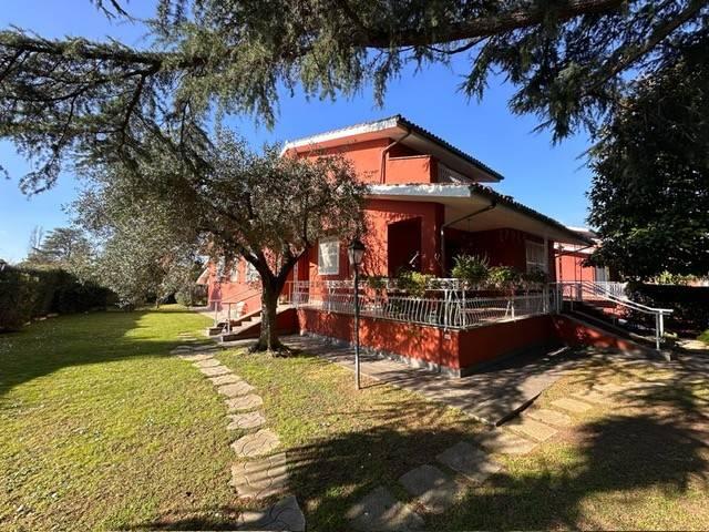 Villa in Via Vigna Capri, Ciampino - Foto 1