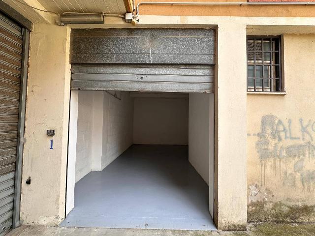 Garage or car box in {3}, Viale della Repubblica 29 - Photo 1