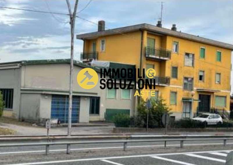 Appartamento in vendita a Besozzo