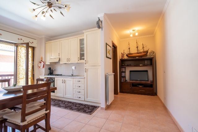 2-room flat in Via Antonio Fantinoli, Marino - Photo 1