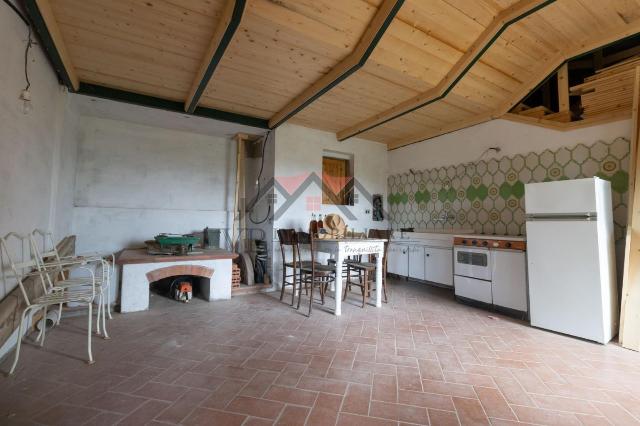 Country house or cottage, Pomarance - Photo 1