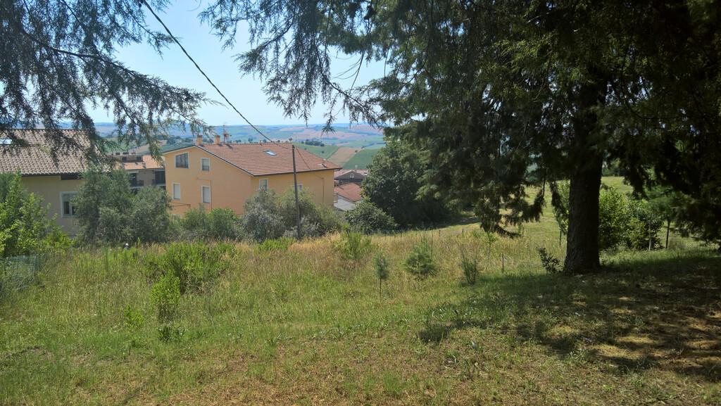 Terreno edificabile residenziale in vendita a Monte San Giusto