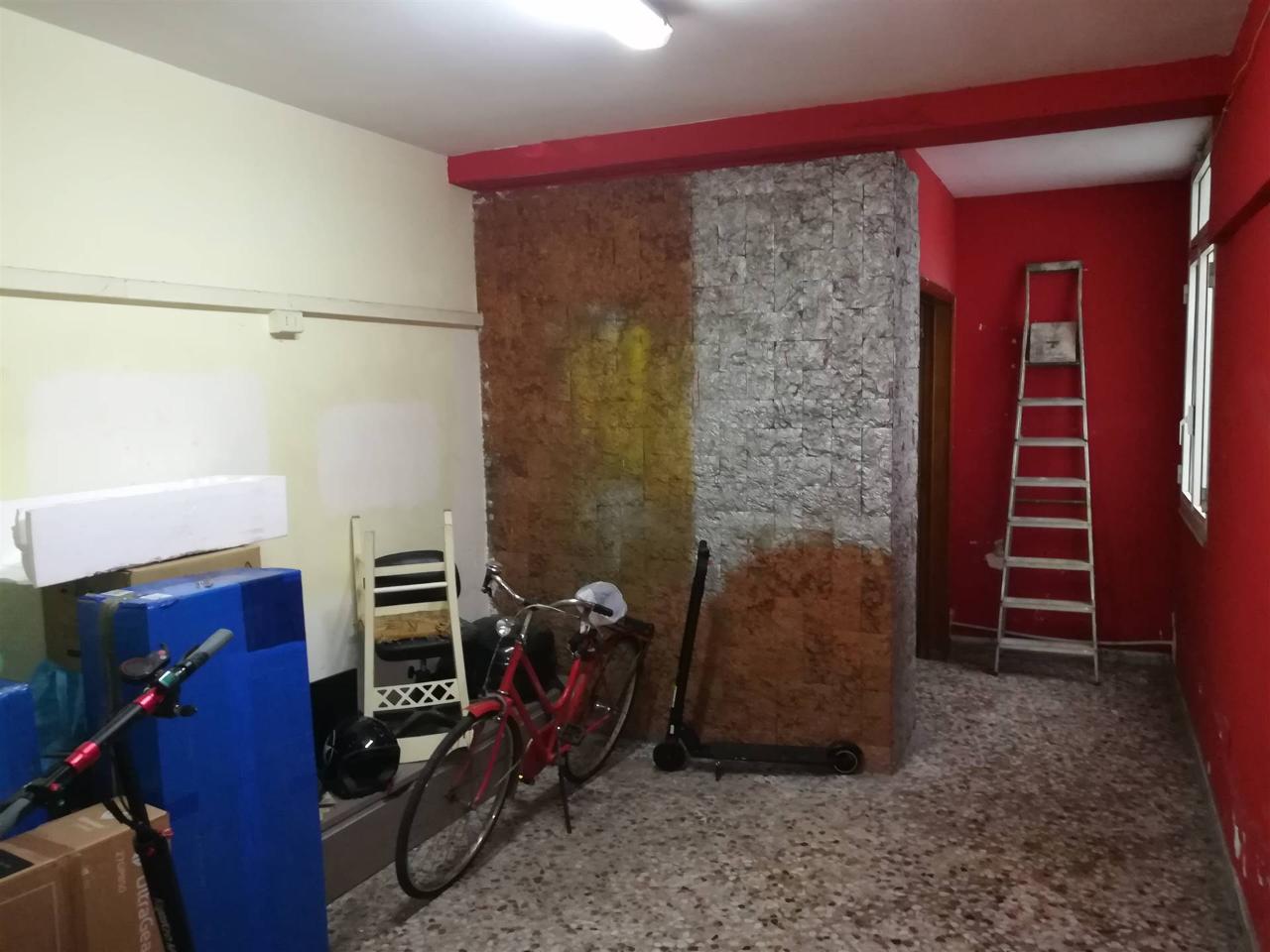 Negozio in , Bari, {3} - Foto 2