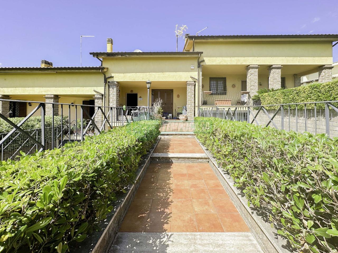 Villa a schiera in vendita a Anguillara Sabazia