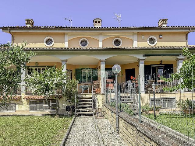 Terraced house in Via Anguillarese, Anguillara Sabazia - Photo 1