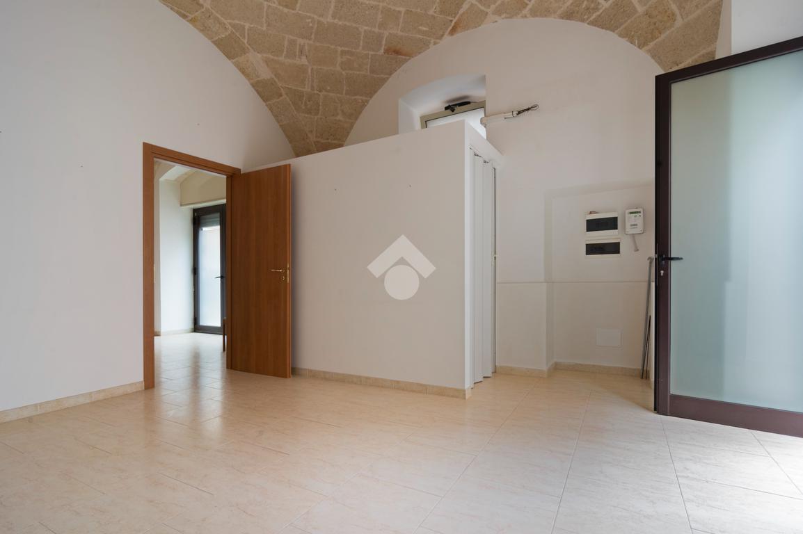 Ufficio in Via Gramsci 7, Conversano, {3} - Foto 2