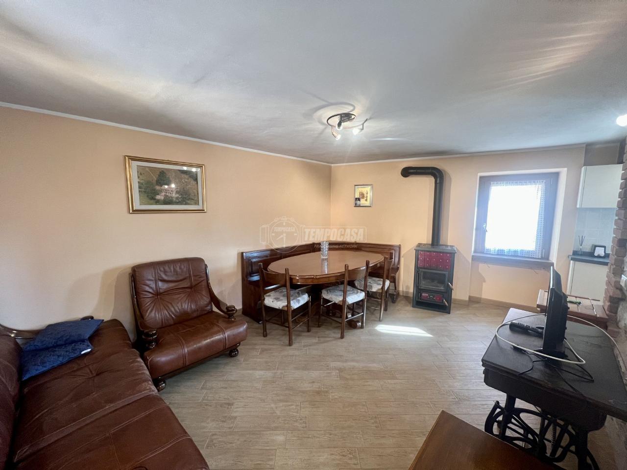 Appartamento in vendita a Parzanica