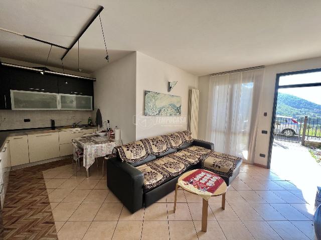 2-room flat in Via Guglielmo Marconi, Adrara San Martino - Photo 1