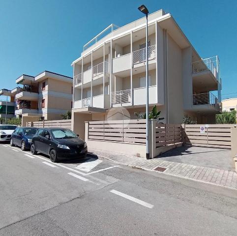 2-room flat in Via Ponza 30, Grottammare - Photo 1