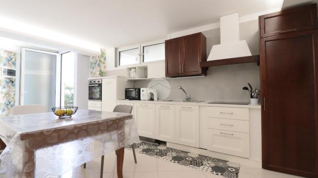 2-room flat in Via Carlo Alberto dalla Chiesa 81, Grottammare - Photo 1