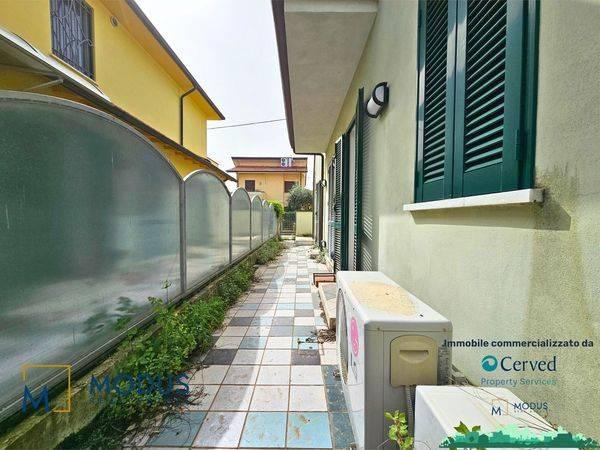 Ufficio in Via da Palestrina 66, Viareggio, {3} - Foto 2