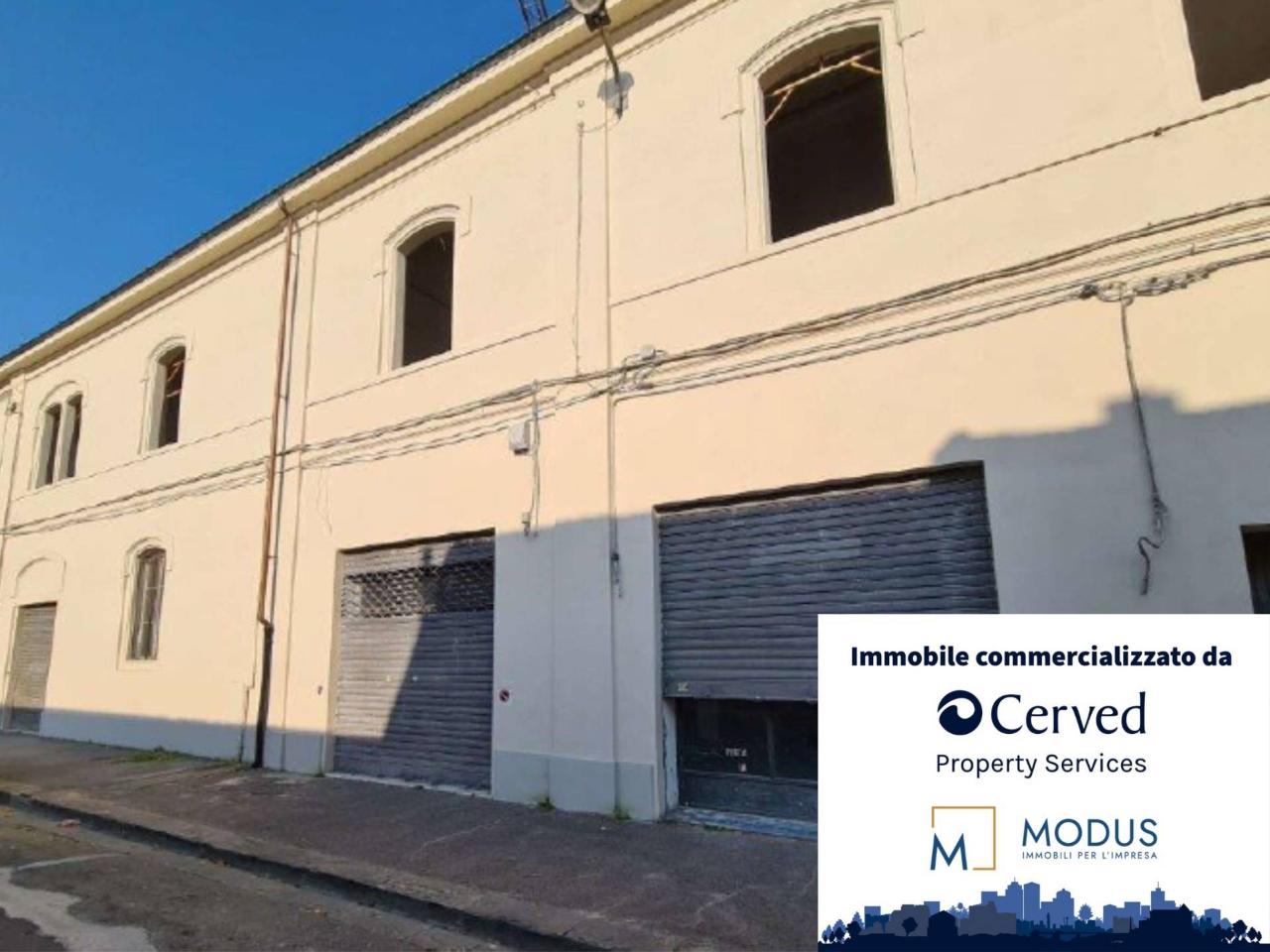 Negozio in Via Alessandro Manzoni 24, Pontedera, {3} - Foto 1