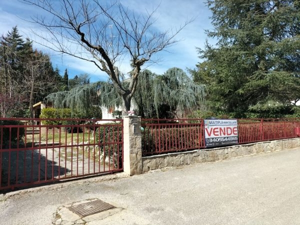 Villa plurifamiliare in vendita a Cassano Delle Murge