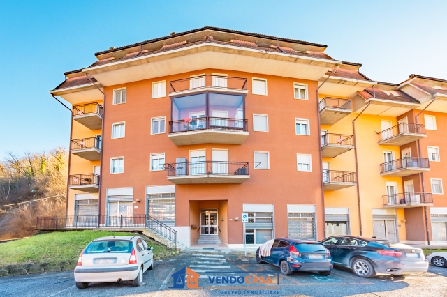 Vierzimmerwohnung in Piazza San Giovanni 10, Farigliano - Foto 1