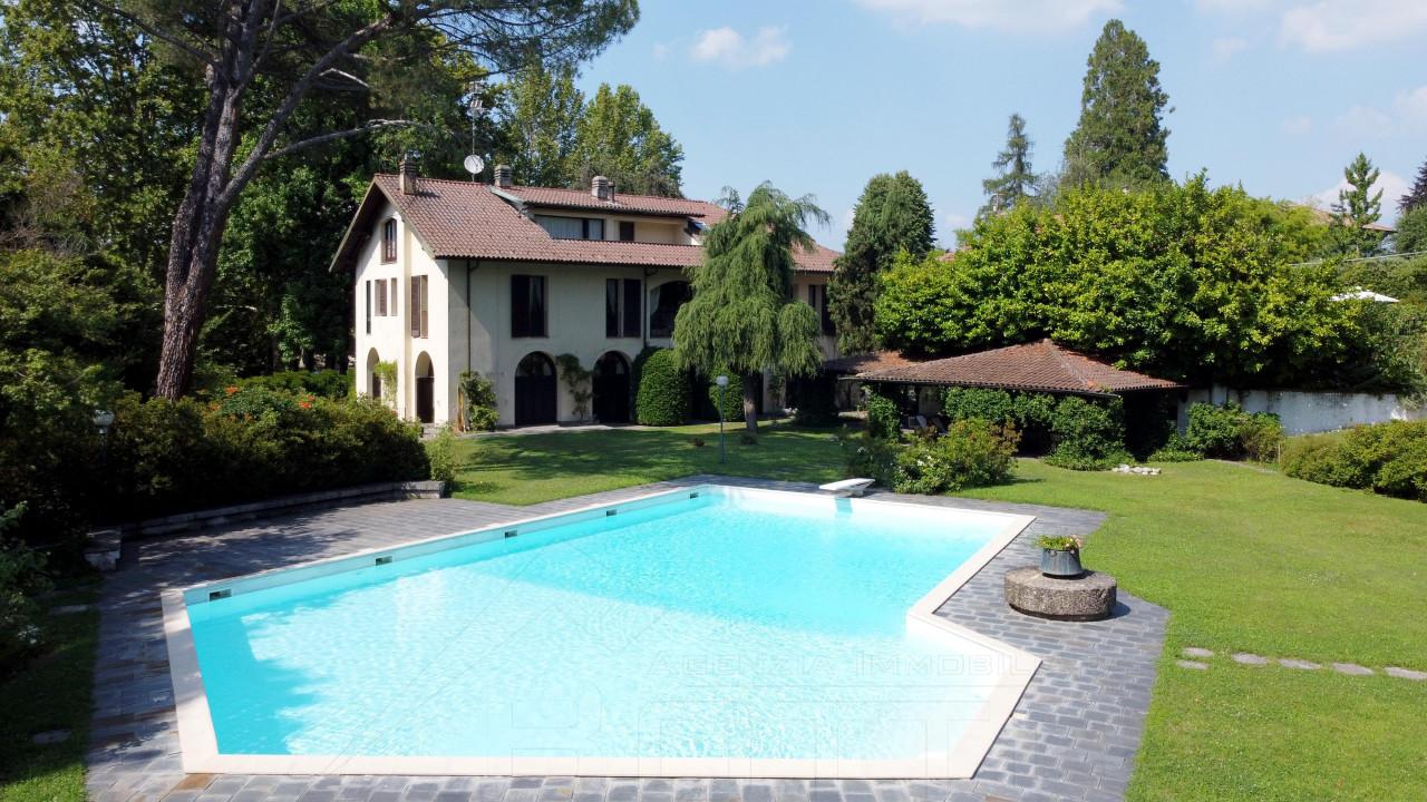 Villa in vendita a Castelletto Sopra Ticino