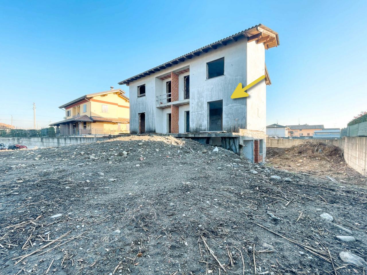 Villa in vendita a Cavaglio D'Agogna