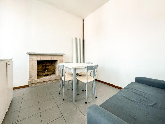 2-room flat in Via Vecchia per Maggiate 20, Borgomanero - Photo 1