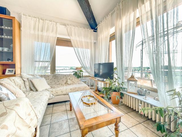 Penthouse in Via Bonomelli N.5, Novara - Foto 1