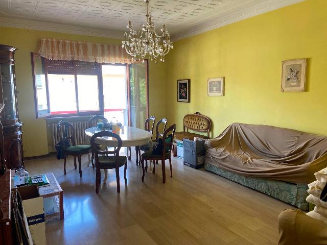 4-room flat in Via Aterno, Montesilvano - Photo 1