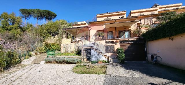 Villa a schiera in Via Leonardo da Vinci, Monte Porzio Catone - Foto 1