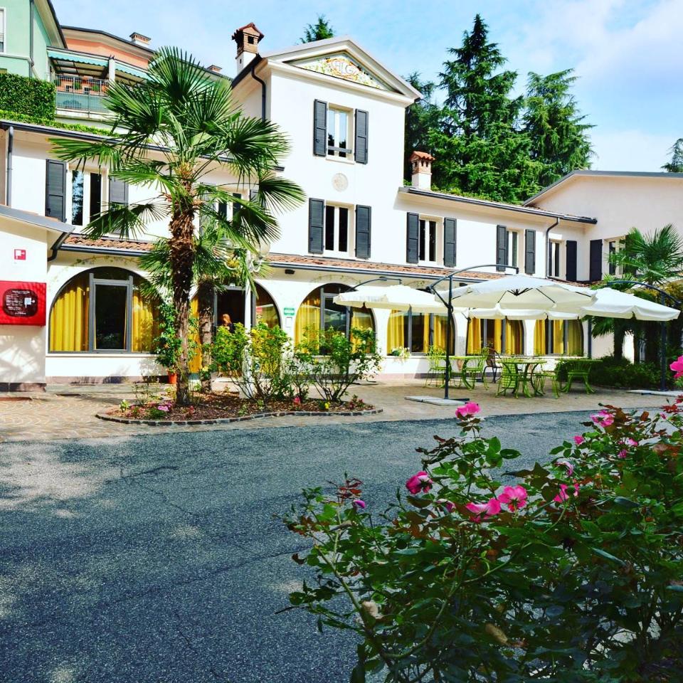 Hotel in vendita a Castiglione Delle Stiviere