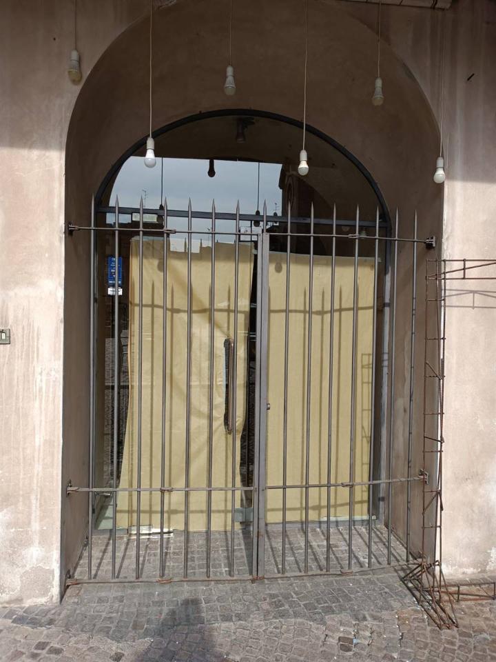 Negozio in , Mantova, {3} - Foto 2