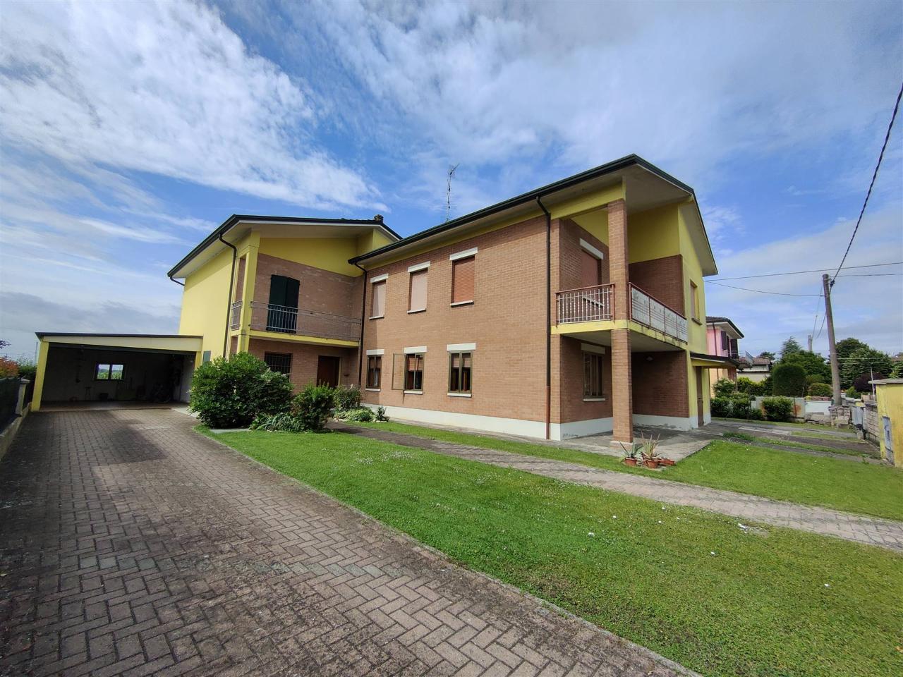 Casa indipendente in vendita a Reggiolo