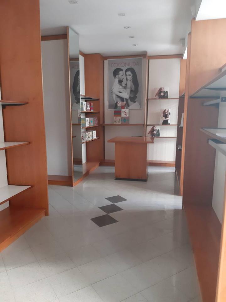 Negozio in , Ostiglia, {3} - Foto 2