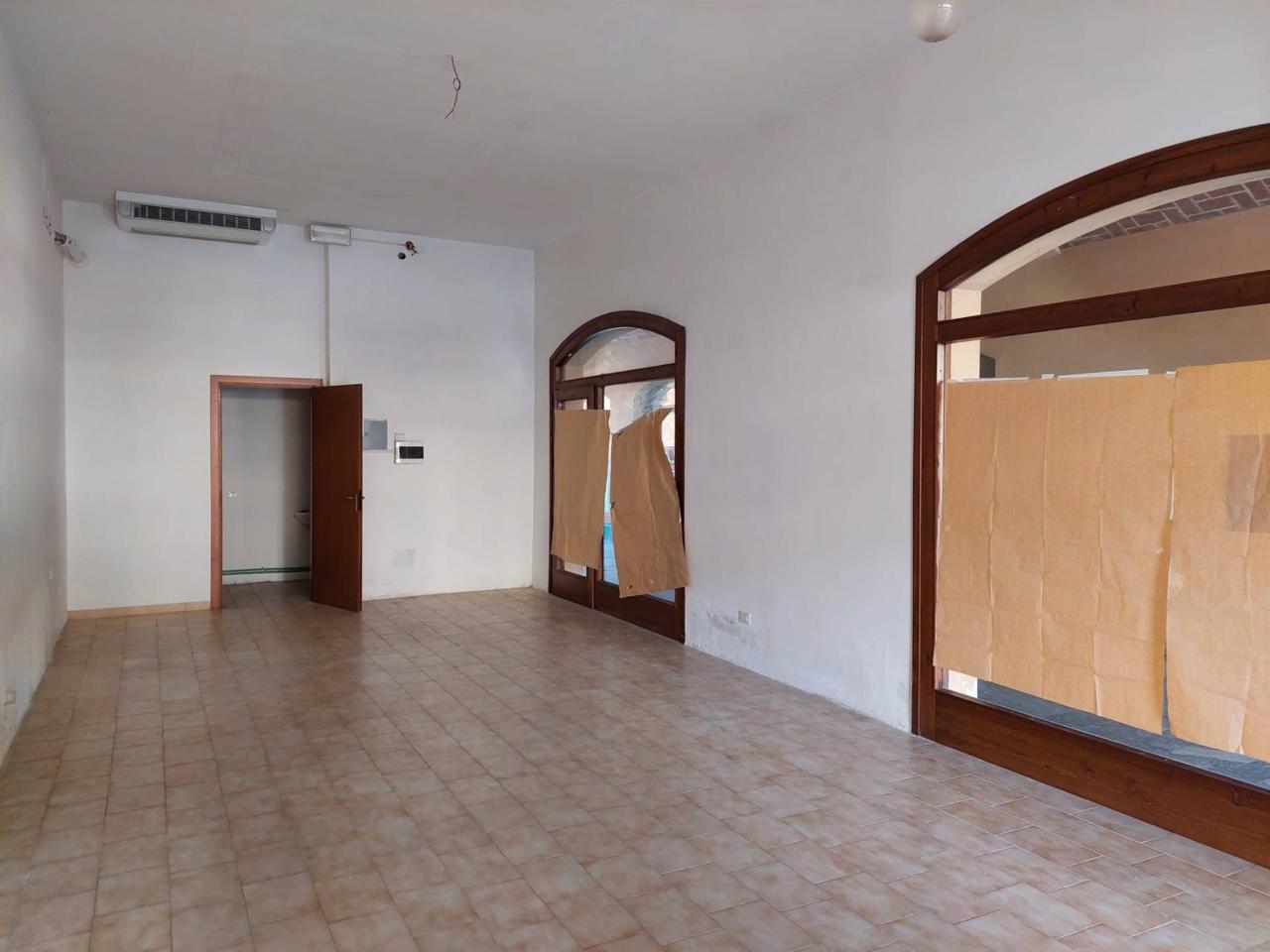 Negozio in , Gonzaga, {3} - Foto 2