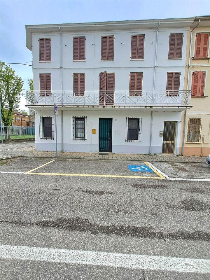 Negozio in , Magnacavallo, {3} - Foto 2