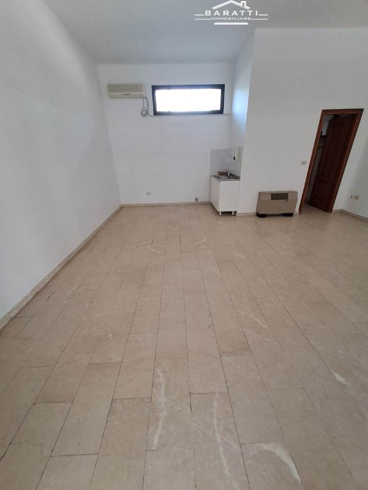 Negozio in , Poggio Rusco, {3} - Foto 2