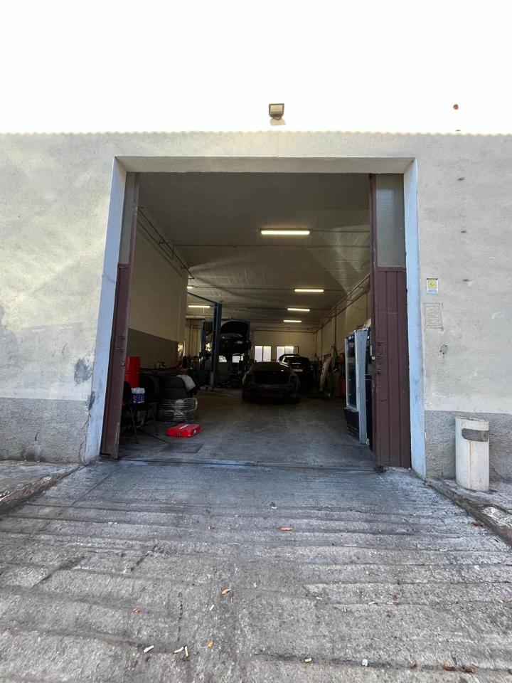 Negozio in , Modena, {3} - Foto 2