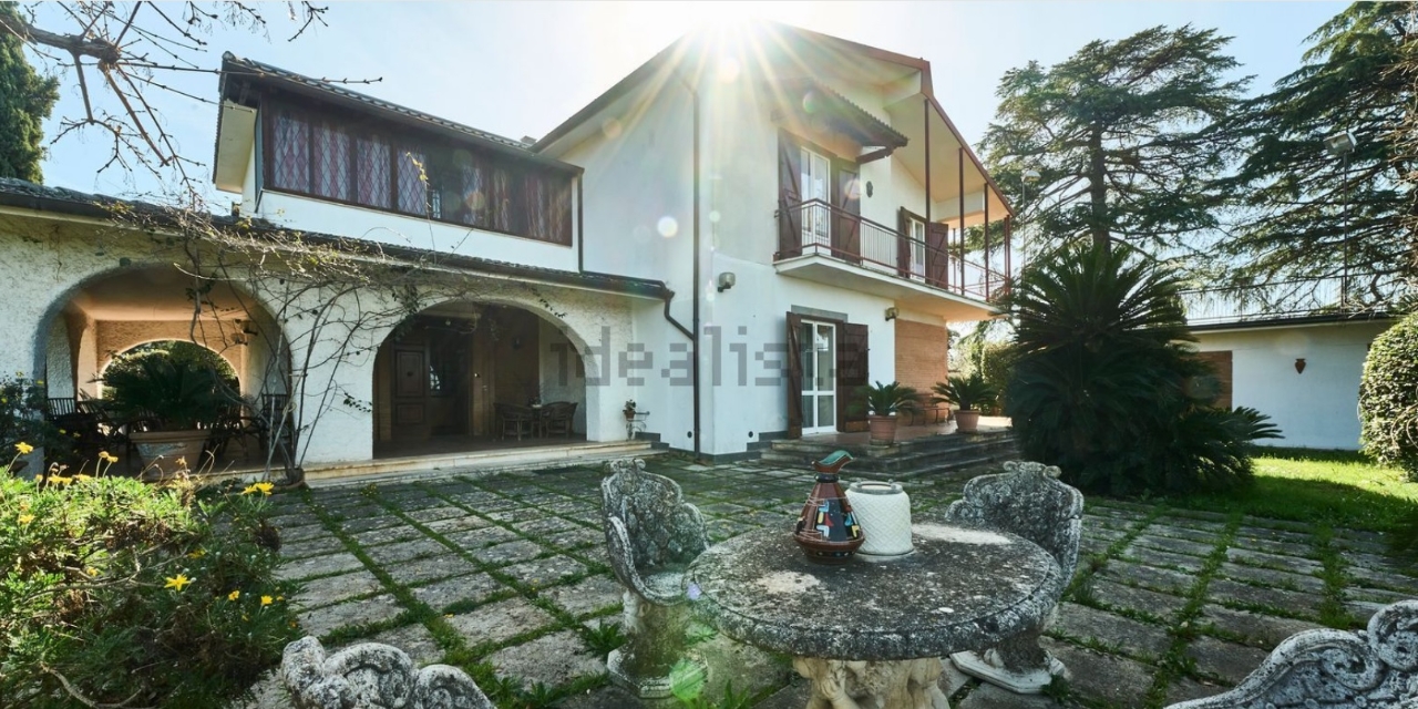 Villa unifamiliare in vendita a Velletri