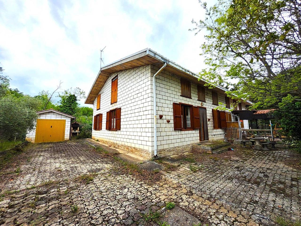Villa in vendita a Rapino