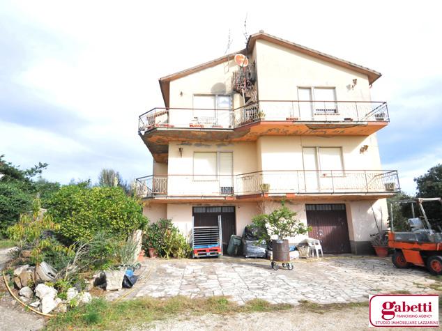 Trilocale in Via San Giovanni  108, Civita Castellana - Foto 1