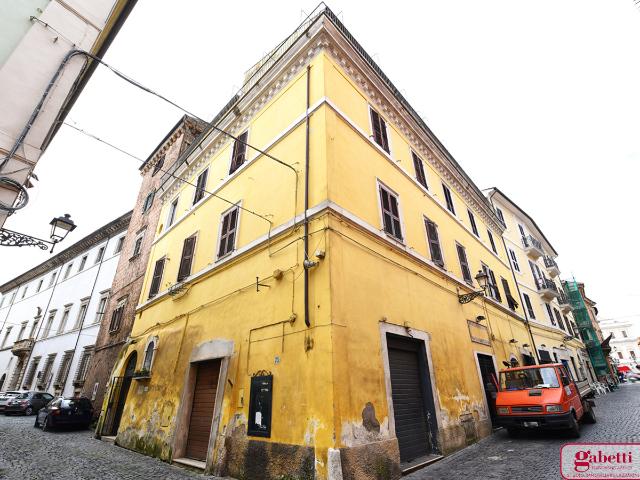 Vierzimmerwohnung in Via di Corte 6, Civita Castellana - Foto 1