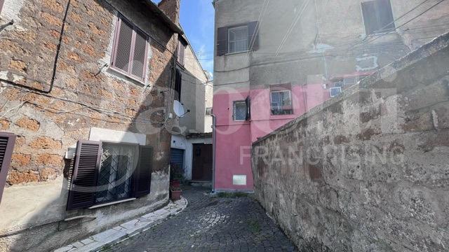 Trilocale in Via delle Rupi 26, Civita Castellana - Foto 1