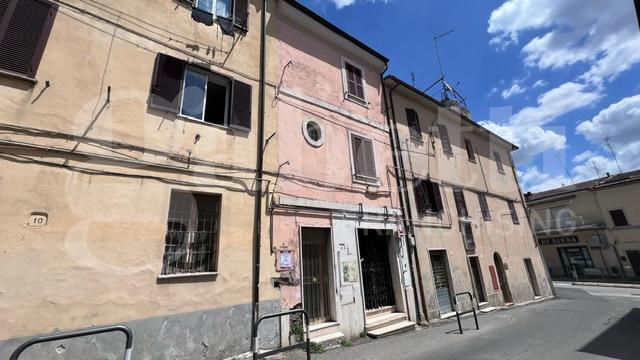 Trilocale in Via Falisca 8, Civita Castellana - Foto 1