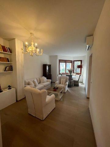 Vierzimmerwohnung in Via Flavio Gioia, Forte dei Marmi - Foto 1