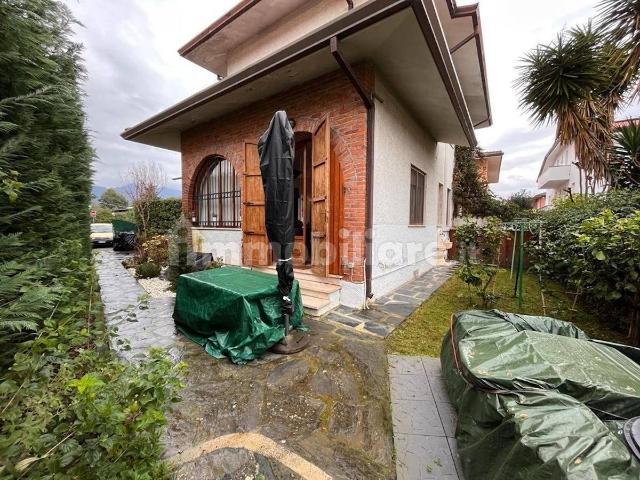 Mansion in Via Piave, Forte dei Marmi - Photo 1