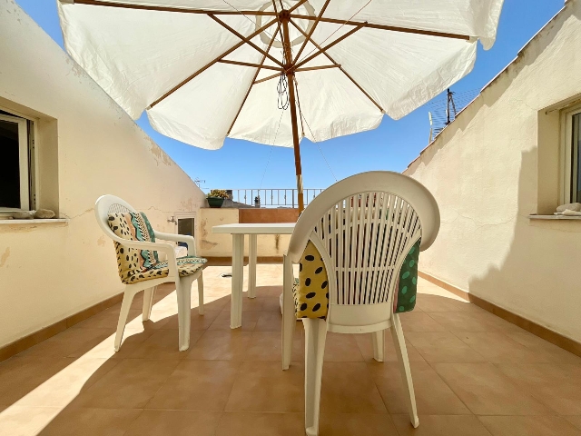 4-room flat in Via Terralugiana, La Maddalena - Photo 1