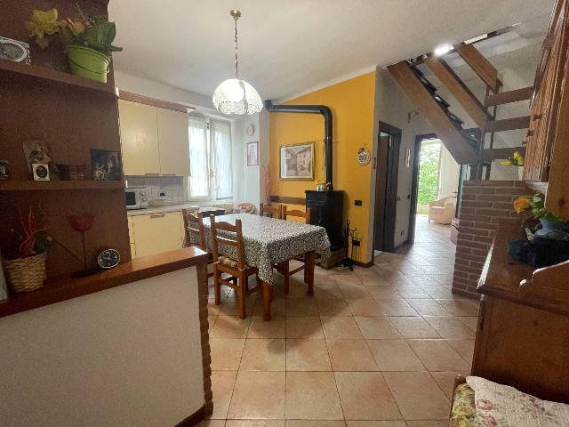 3-room flat in Via San Giorgio, Lurago d'Erba - Photo 1