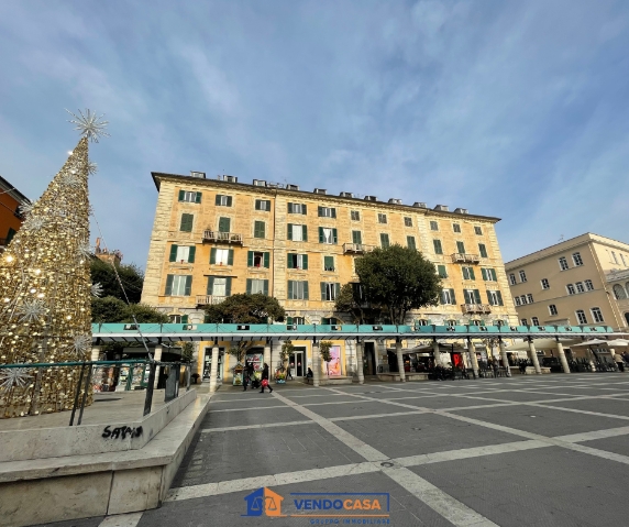 Apartament in Piazza Sisto IV, Savona - Photo 1