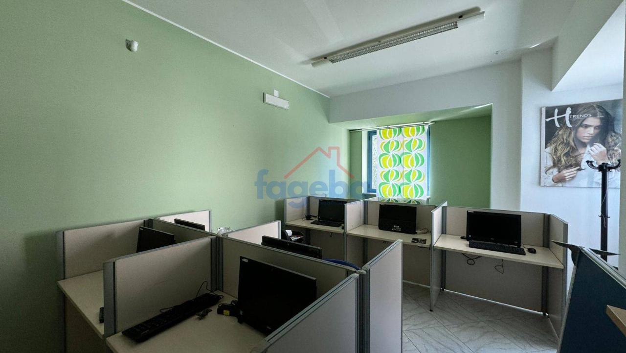 Ufficio in Via Ragazzi del 99 21, Trani, {3} - Foto 2