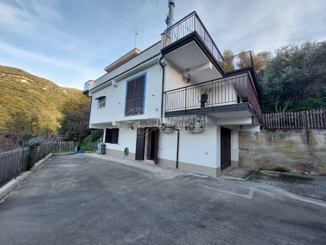 Villa in vendita a Gioiosa Marea