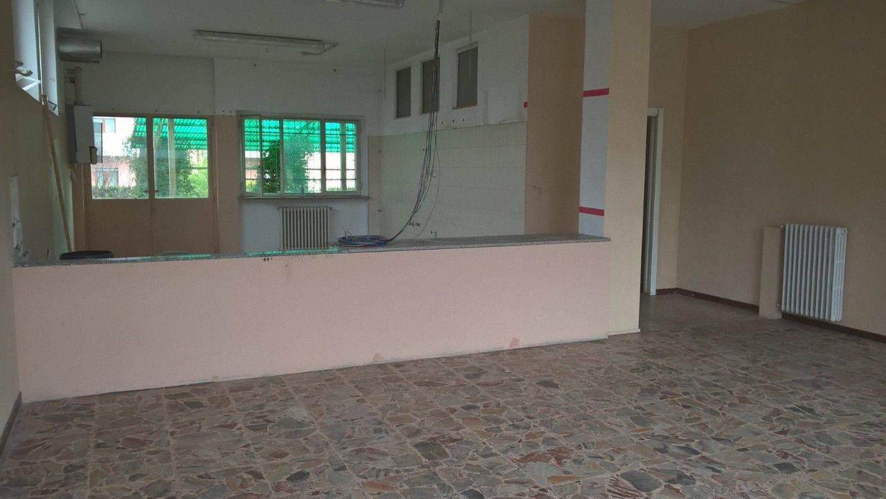 Negozio in Via Longobardica 4, Fara Gera D'Adda, {3} - Foto 2